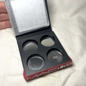 Empty eyeshadow palette MAC cosmetics quad